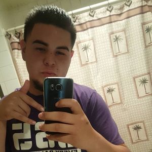 Meet your Posher, Gustavo