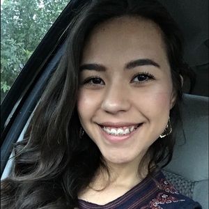 Meet your Posher, Vanessa