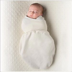 Ergobaby swaddler- natural