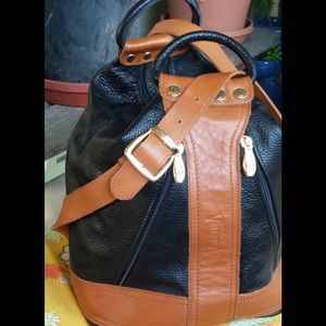Valentina Italian Leather Convertible Bucket bag