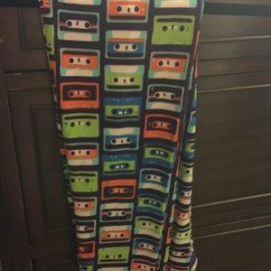 NWOT LuLaRoe cassette leggings OS