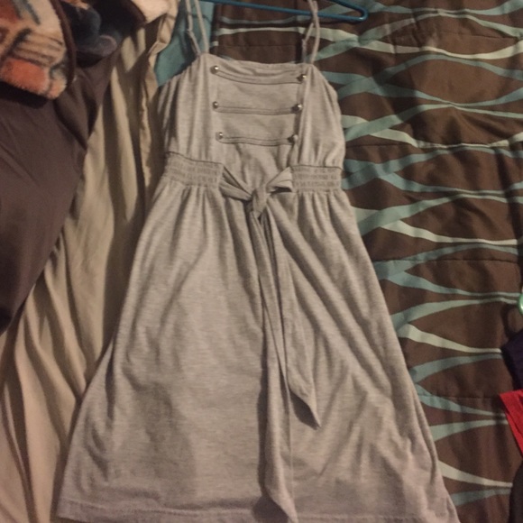 Grey dress - Picture 1 of 3