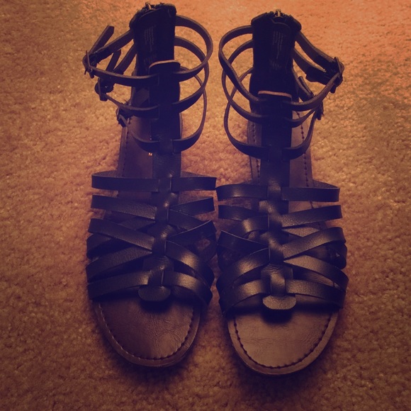 Mossimo Black Gladiator Zip-up Sandals