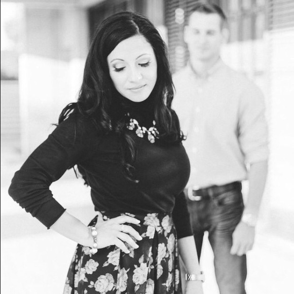 Meet your Posher, Alisa - Picture 2 of 4