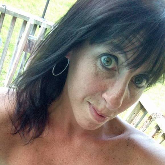 Meet your Posher, Heather - Picture 1 of 1