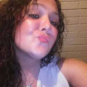 Meet your Posher, Tonya