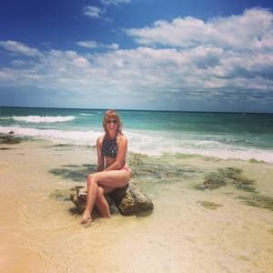 Meet your Posher, Emma