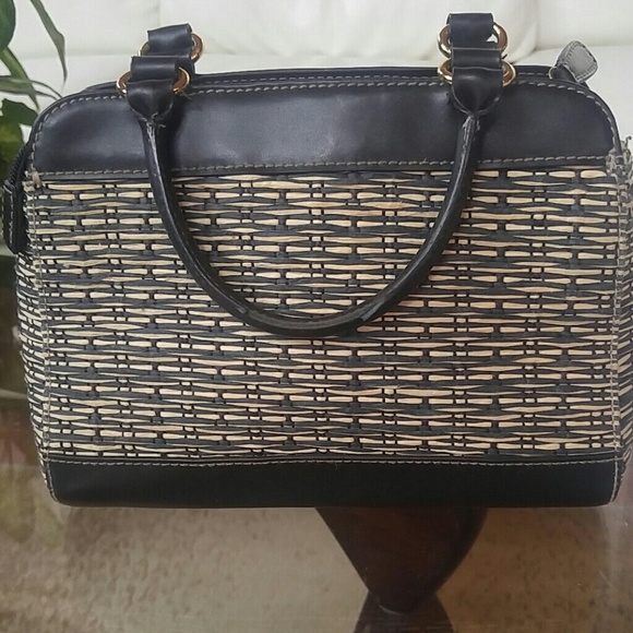 Aigner handbag - Picture 2 of 2