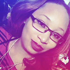 Meet your Posher, Lakesha
