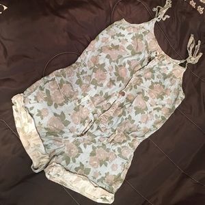 Floral daisy duke romper