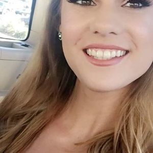 Meet your Posher, Katelyn