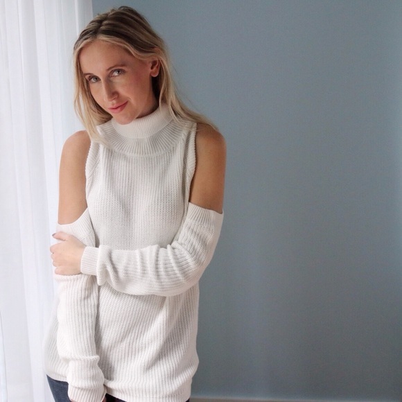 SOLD OUT - Picture 2 of 4