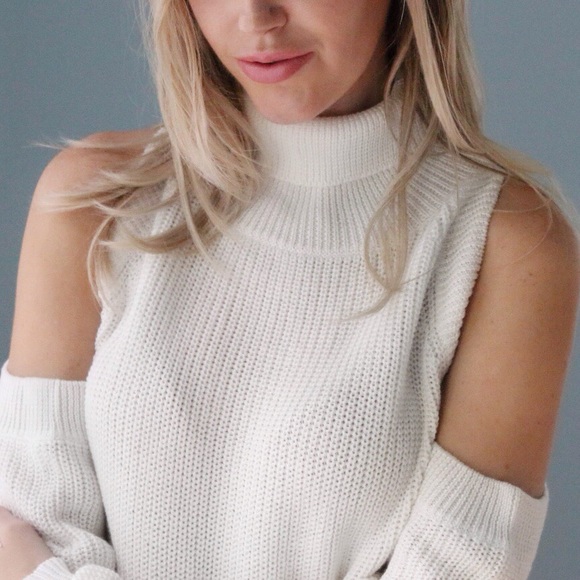 SOLD OUT - Picture 3 of 4