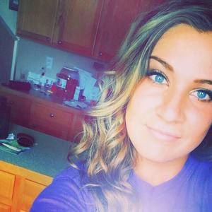 Meet your Posher, Mae