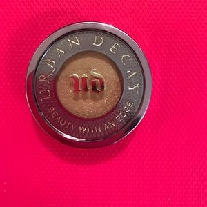 Urban decay eyeshadow in Midnight Cowboy👁🌸