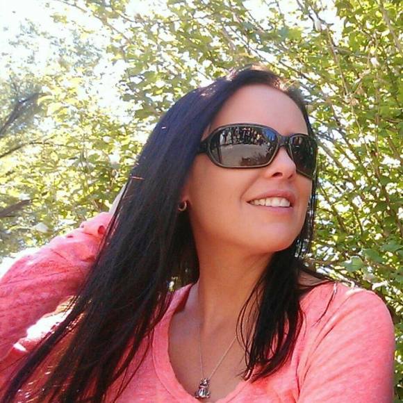 Meet your Posher, Beronica