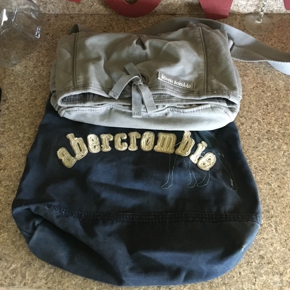 Abercrombie tote and crossbody bundle