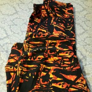 BNWT lularoe Halloween  leggings