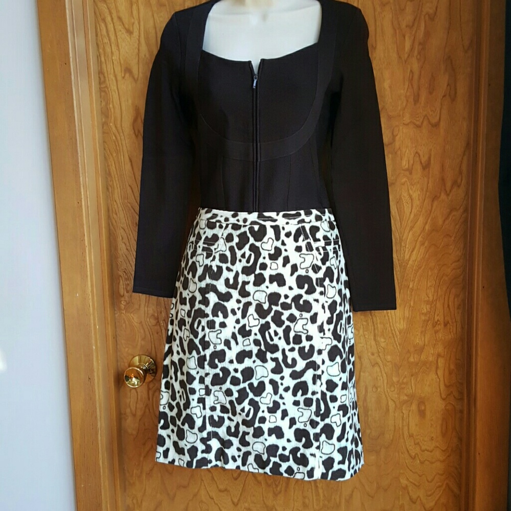 Animal print fitted skirt