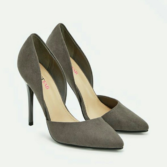 EADA Grey Asymmetrical Pointed Pump