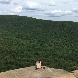 Meet your Posher, Veronika