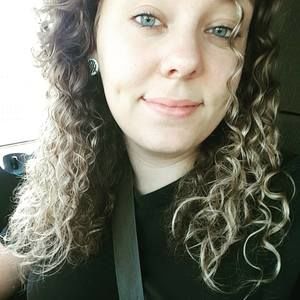 Meet your Posher, Katelynn