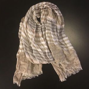 LAST CHANCE Calvin Klein Striped Scarf