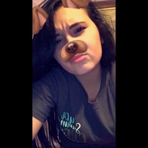 Meet your Posher, Zoeya