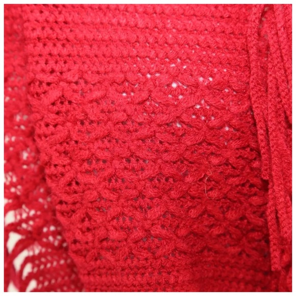 ‼️LAST ONE Red Knit Fringe Infinity Scarf B199 - Picture 3 of 4