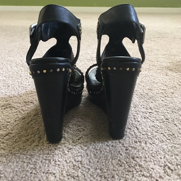 🎈 today only 🎈Express wedges - Picture 3 of 4