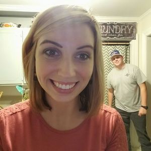 Meet your Posher, Melanie