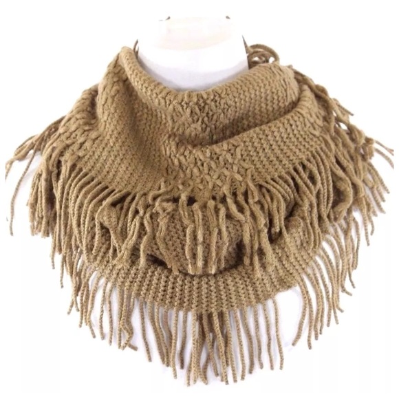 🍂 Soft Knit Fringe Beige Taupe Infinity Scarf B93 - Picture 3 of 4