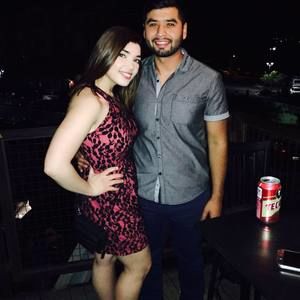 Meet your Posher, Dafne