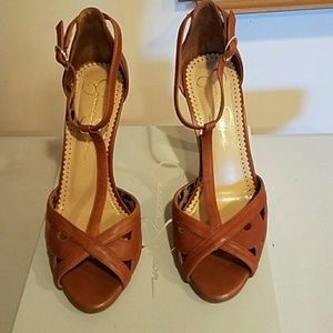 Jessica Simpson peep toe shoes .Excellent conditio