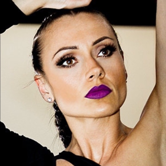 Meet your Posher, Oksana - Picture 1 of 1