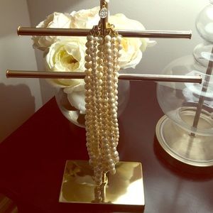 J-Crew twisted pearl necklace
