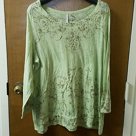 Long Sleeve Tee