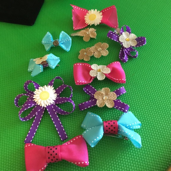 Hair bows