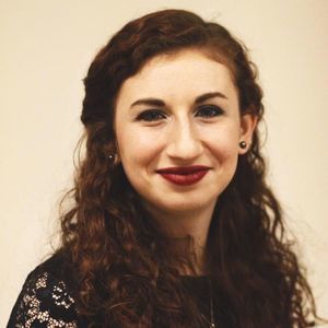 Meet your Posher, Claire