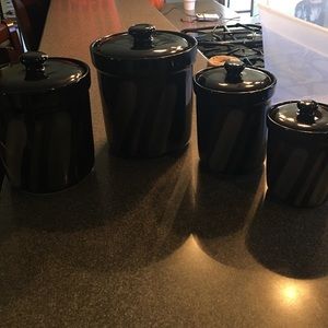Black Sanford Avanti set of 4 containers