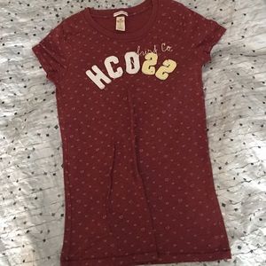 Hollister tee