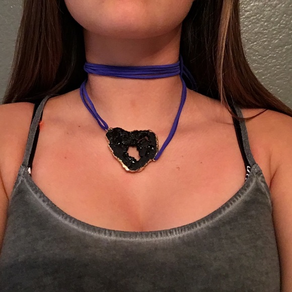 "Wrapped On You" druzy & leather wrapped necklace - Picture 2 of 2