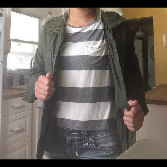 Soft and sexy AE tee