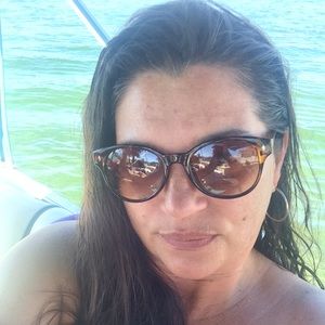 Meet your Posher, Cheryl