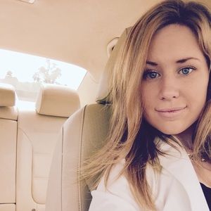 Meet your Posher, Sara