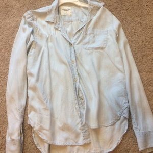 American Eagle long sleeve button up