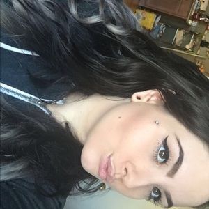 Meet your Posher, Raven