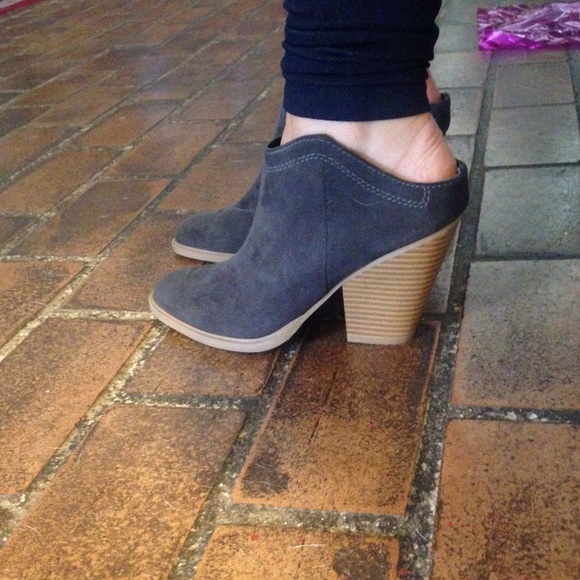 Dolce Vita ankle boots