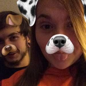 Meet your Posher, Caitlin