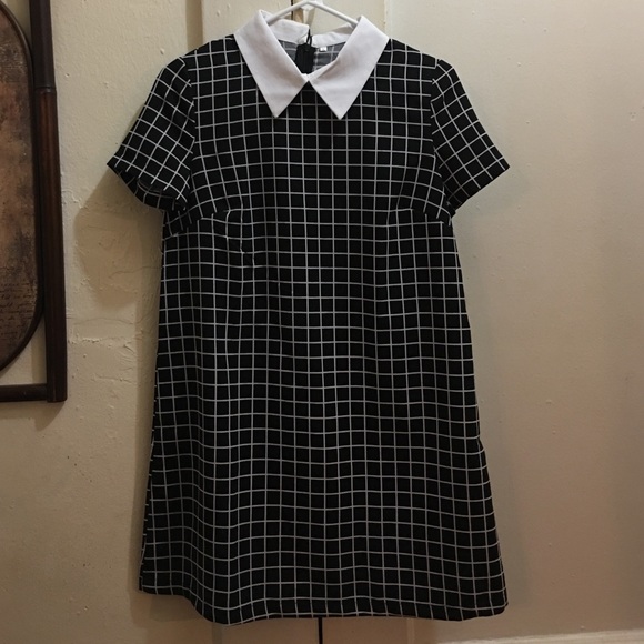 Adorable mod style shirt dress